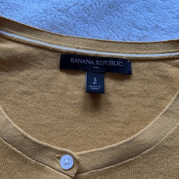 Banana Republic Jewel Button Cardigan – Size S | Honey Hue | | 80% Cotton - Picture 3 of 6